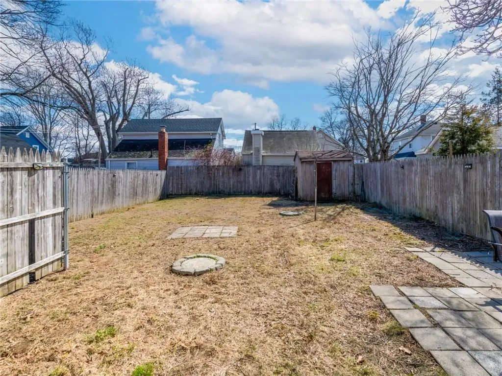 28 Fulton Street Warwick RI 02889