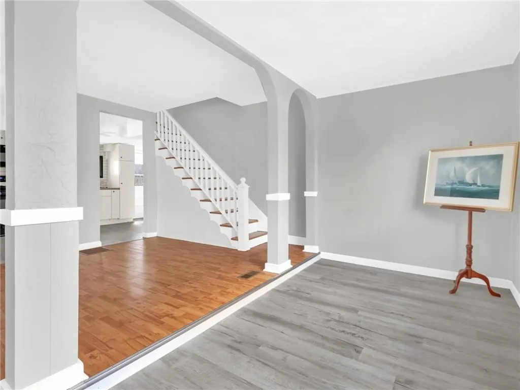 28 Fulton Street Warwick RI 02889