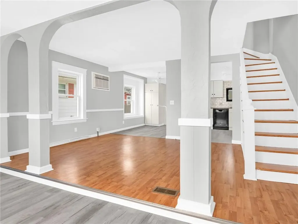 28 Fulton Street Warwick RI 02889