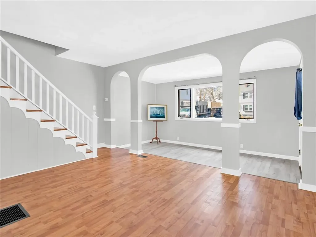 28 Fulton Street Warwick RI 02889