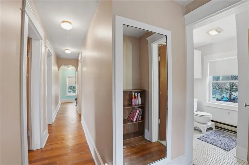 236 Becker Avenue East Providence RI 02915