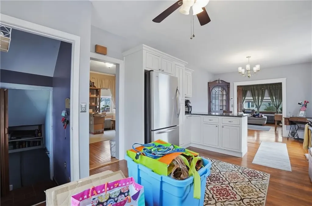 236 Becker Avenue East Providence RI 02915