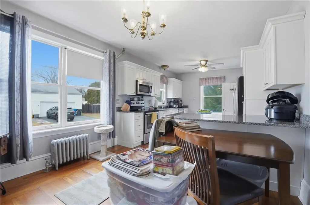 236 Becker Avenue East Providence RI 02915