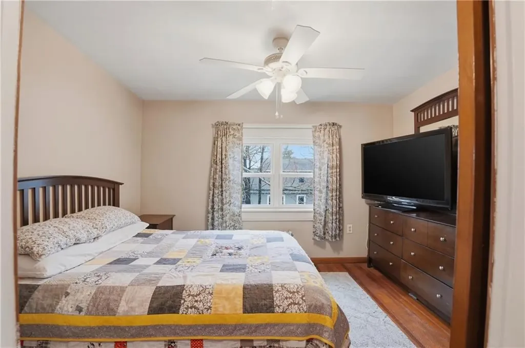 236 Becker Avenue East Providence RI 02915