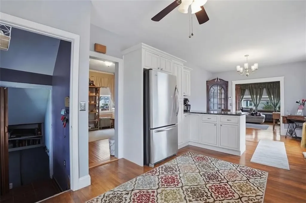236 Becker Avenue East Providence RI 02915