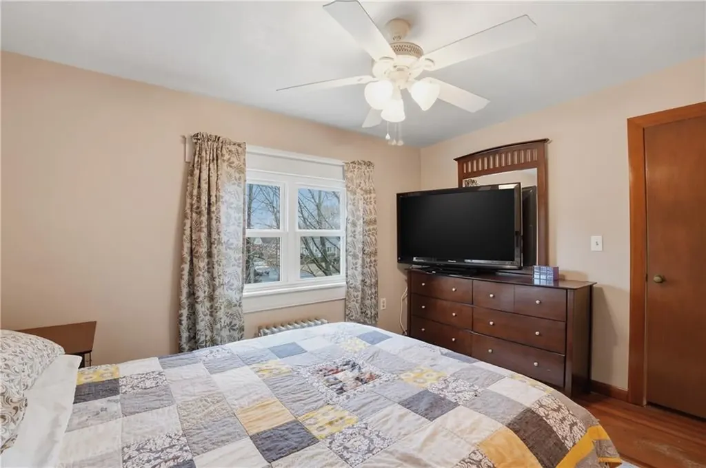 236 Becker Avenue East Providence RI 02915
