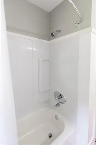 5 Sherri Lane Middletown RI 02842