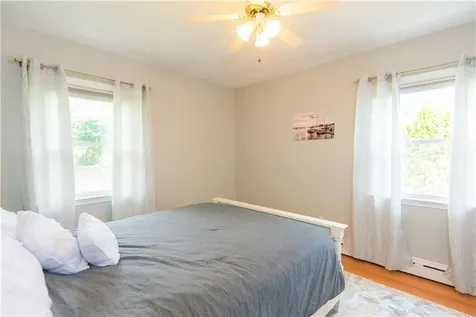 5 Sherri Lane Middletown RI 02842