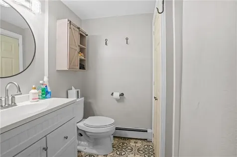 79 Village Court West Warwick RI 02893