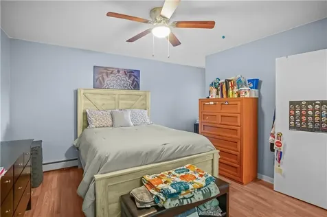 79 Village Court West Warwick RI 02893