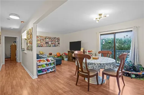 79 Village Court West Warwick RI 02893