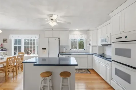 143 Trimtown Road Scituate RI 02857