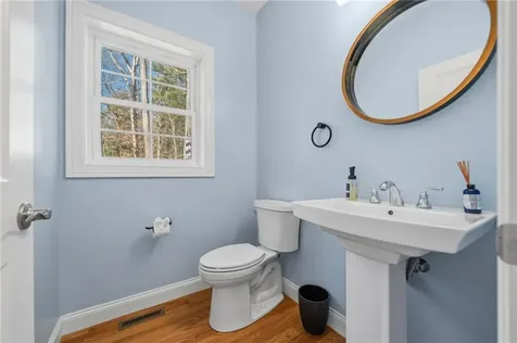 43 Somerset Circle North Kingstown RI 02852