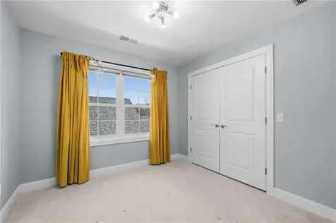 43 Somerset Circle North Kingstown RI 02852