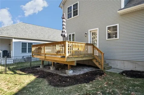 43 Somerset Circle North Kingstown RI 02852