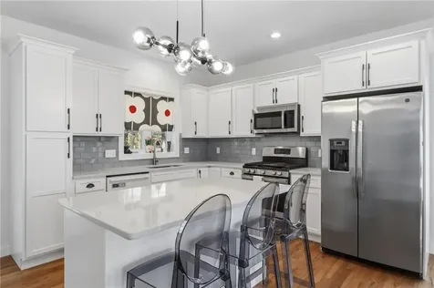 43 Somerset Circle North Kingstown RI 02852