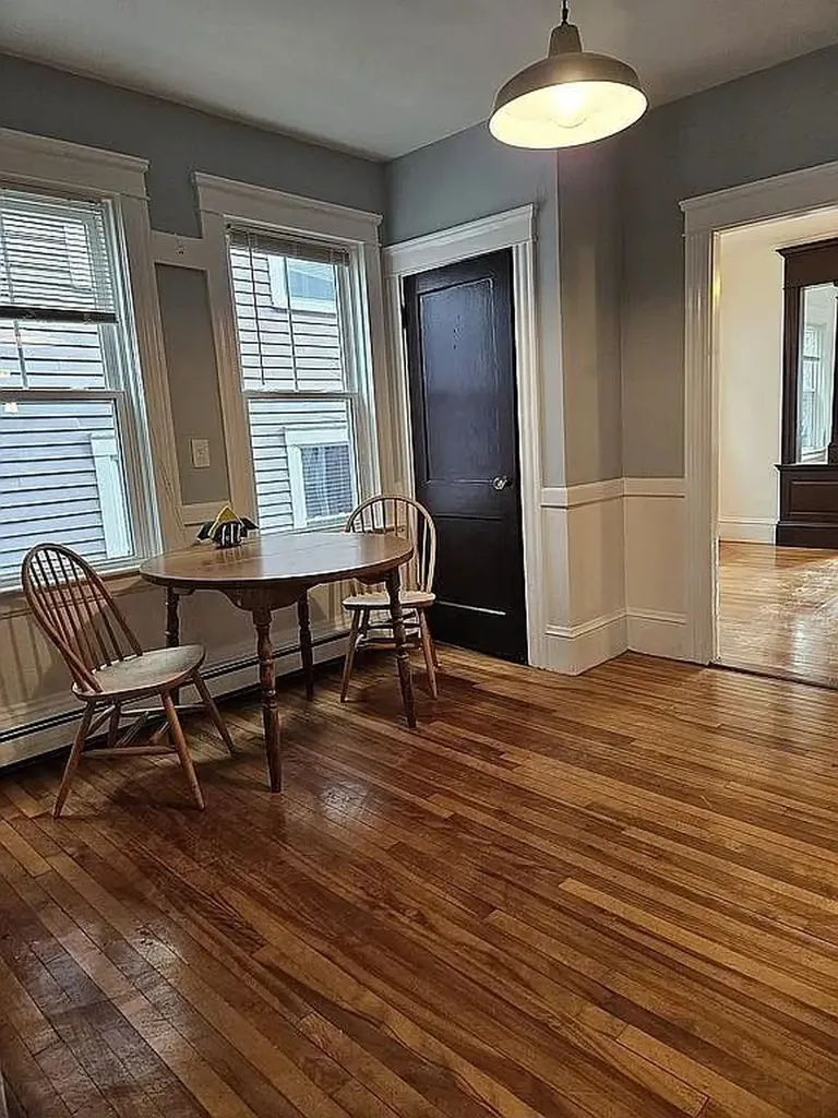 218 Howell Street Providence RI 02906