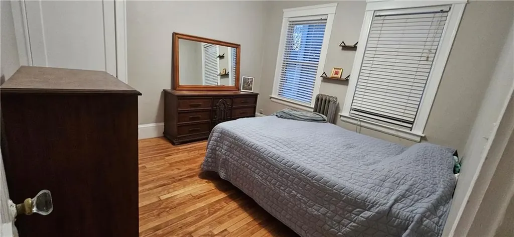 218 Howell Street Providence RI 02906