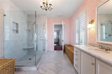 11 Main Street Stonington CT 06378