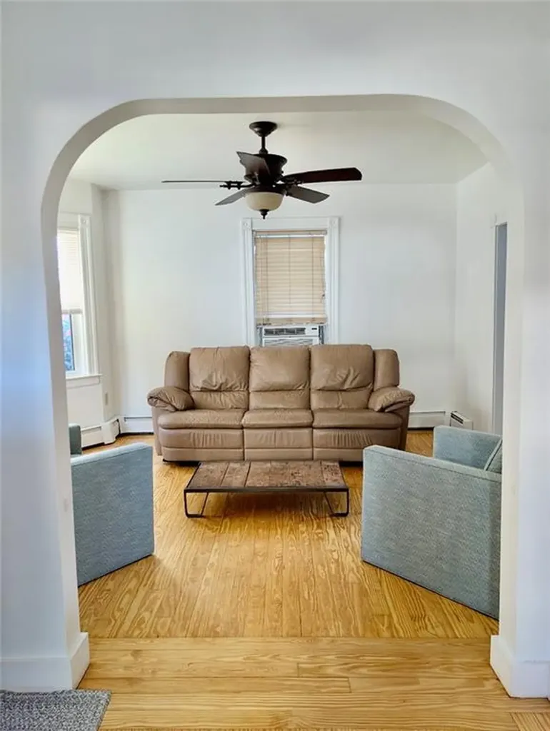 18 Bedlow Avenue Newport RI 02840