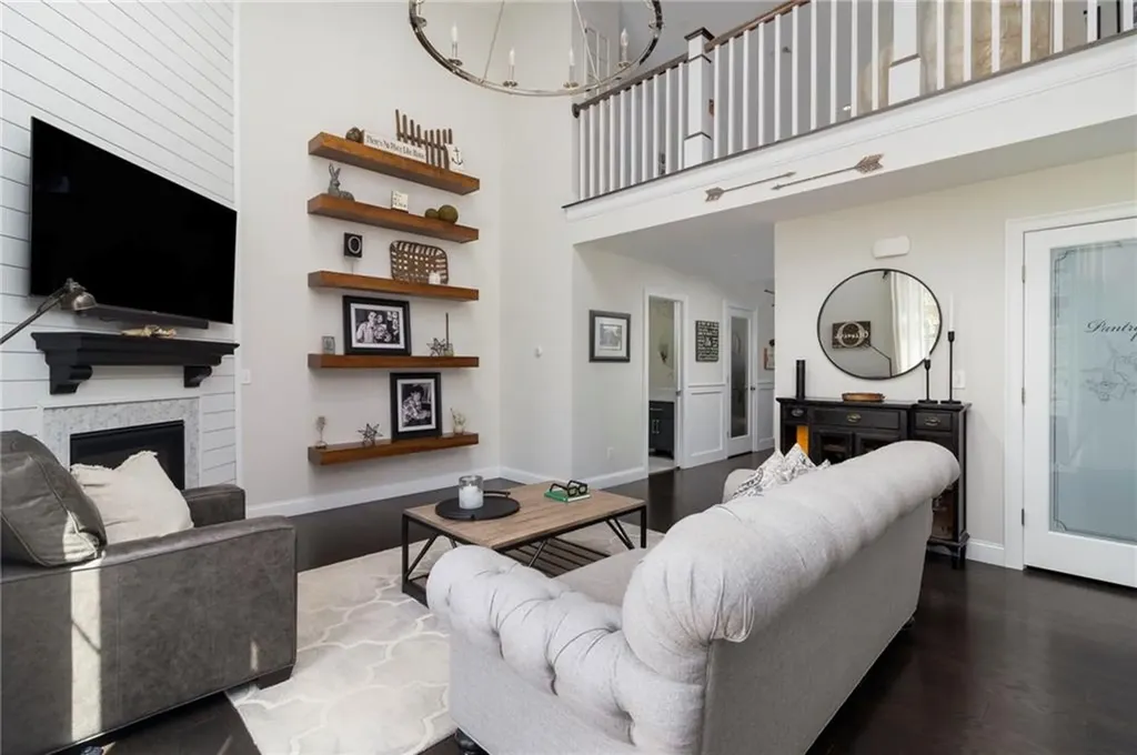 80 Conley Avenue Cranston RI 02921