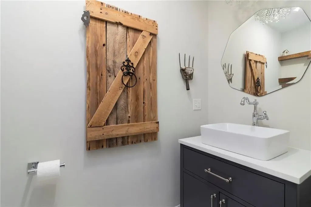 80 Conley Avenue Cranston RI 02921