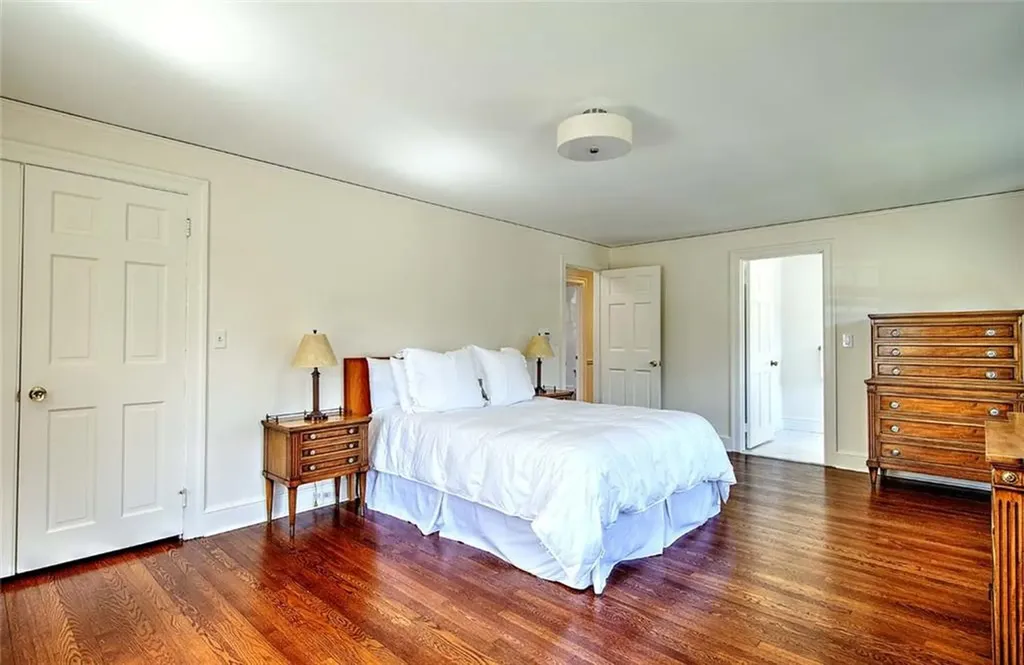 470 Cole Avenue Providence RI 02906