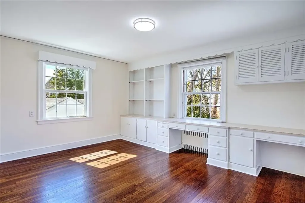 470 Cole Avenue Providence RI 02906
