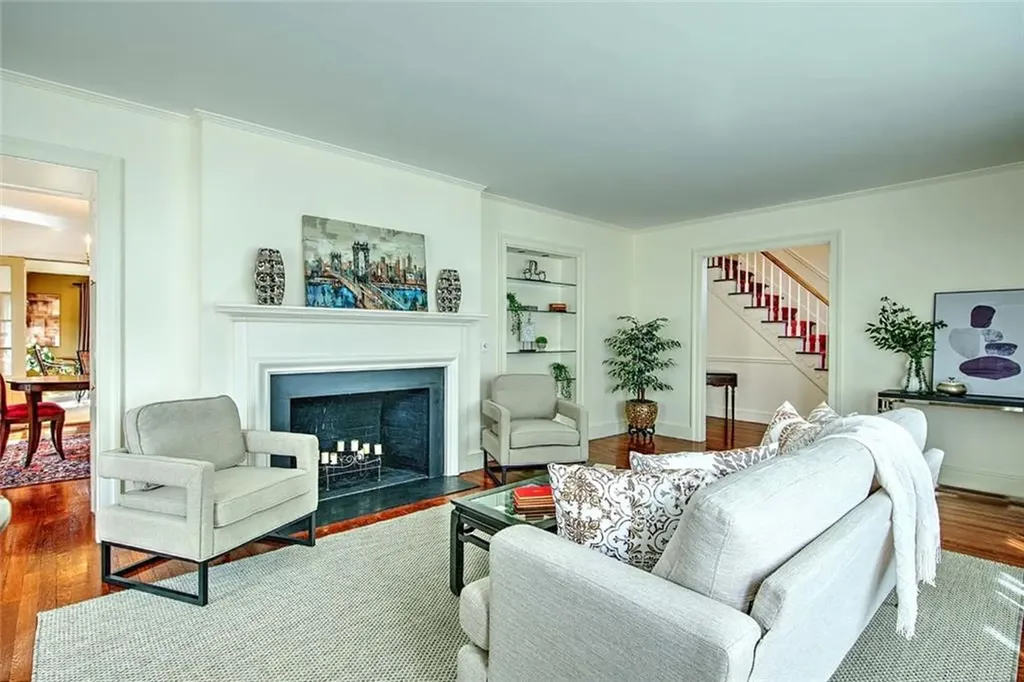 470 Cole Avenue Providence RI 02906