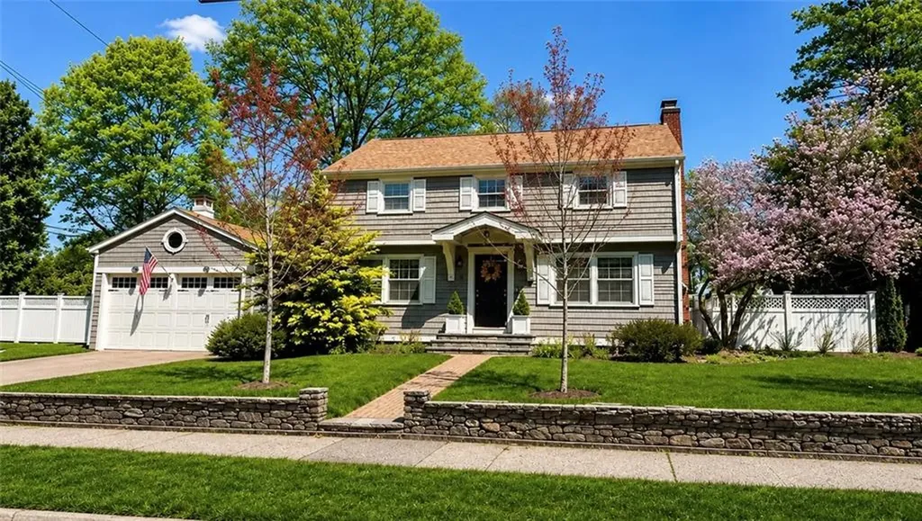 14 Rumstick Road Barrington RI 02806