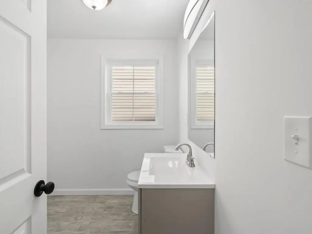 24 Saint James Street Providence RI 02907