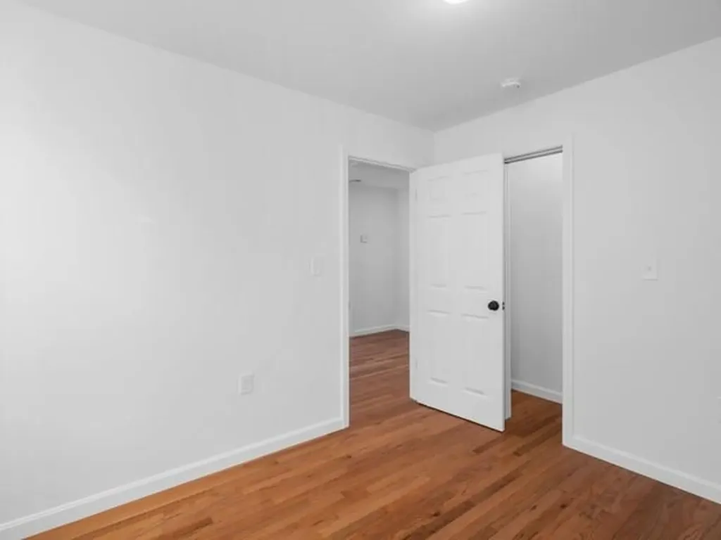 24 Saint James Street Providence RI 02907