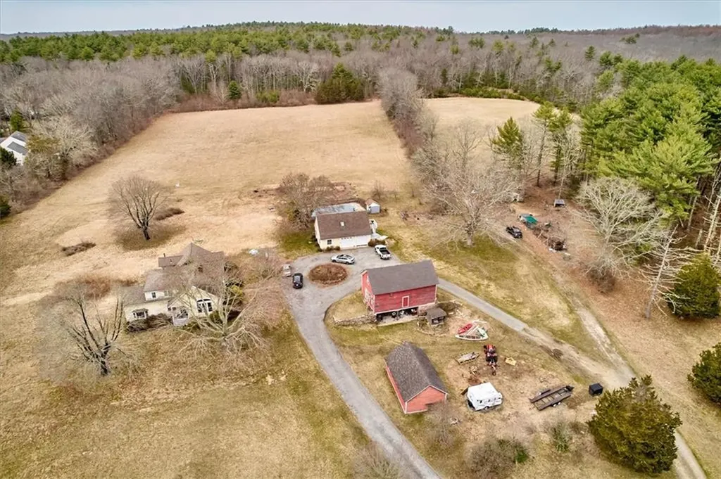 58 Dye Hill Road Hopkinton RI 02832