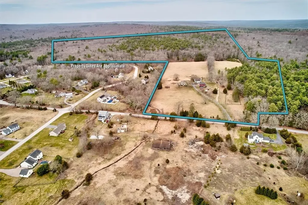 58 Dye Hill Road Hopkinton RI 02832