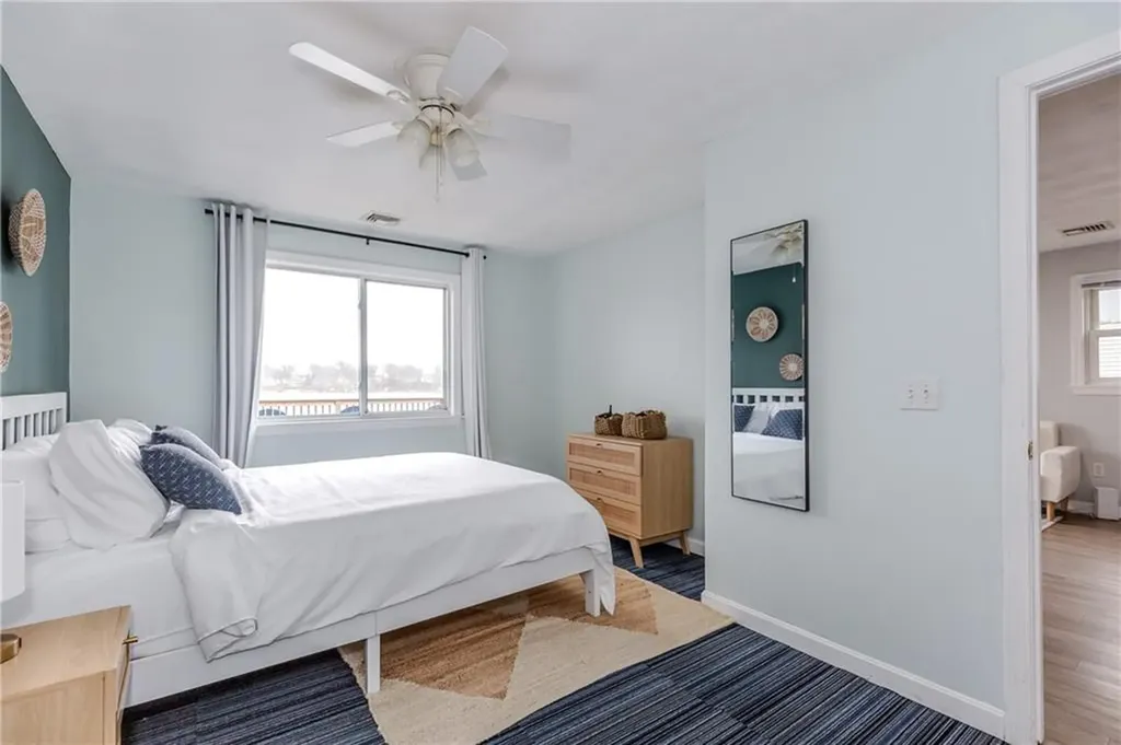 422 Lake Shore Drive Warwick RI 02889