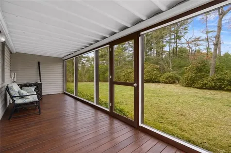 115 Cardinal Drive North Kingstown RI 02852