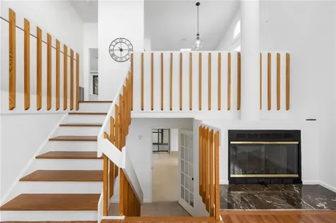 115 Cardinal Drive North Kingstown RI 02852