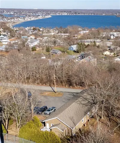 35 Dyer Street Portsmouth RI 02871