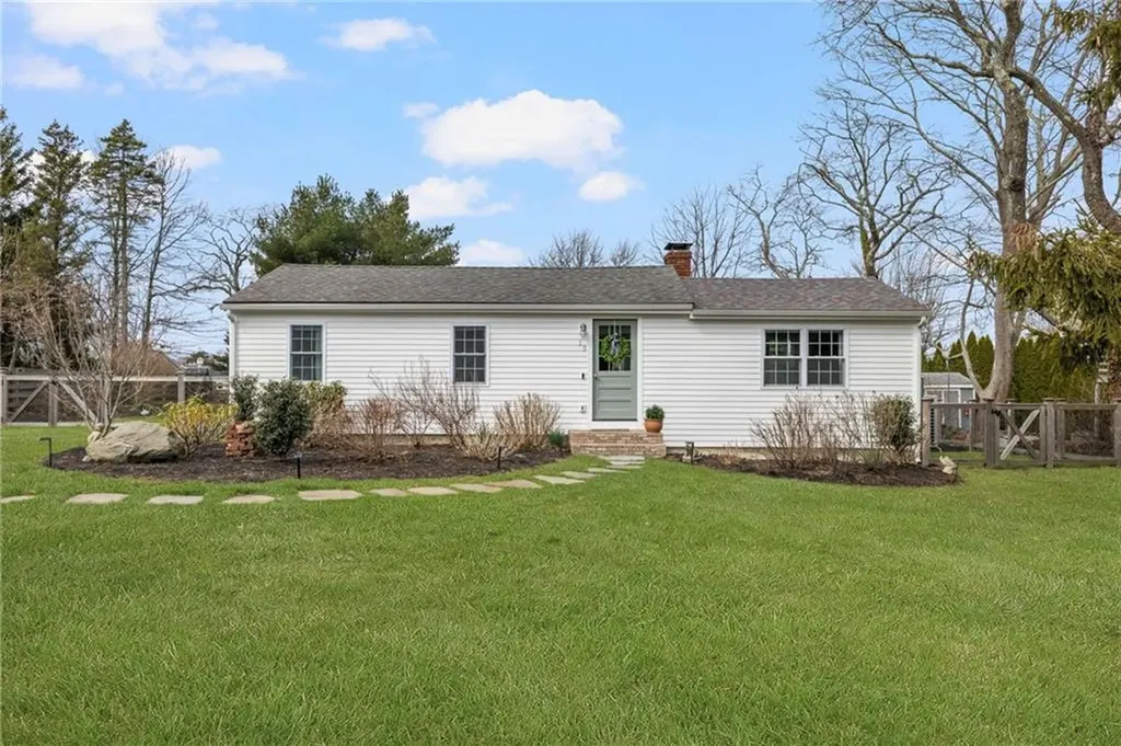 13 Starboard Avenue Jamestown RI 02835