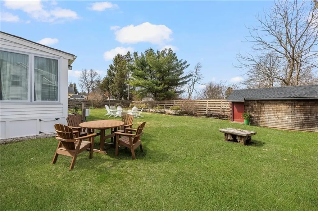 13 Starboard Avenue Jamestown RI 02835