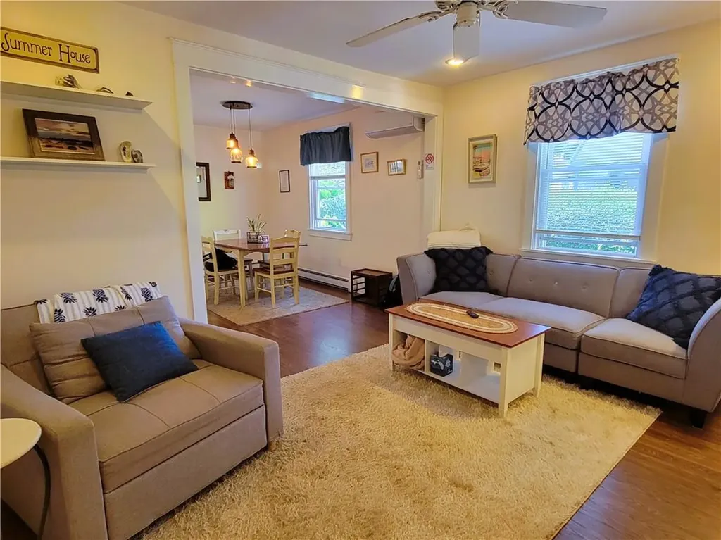 18 Palmer Street Newport RI 02840