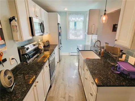 18 Palmer Street Newport RI 02840