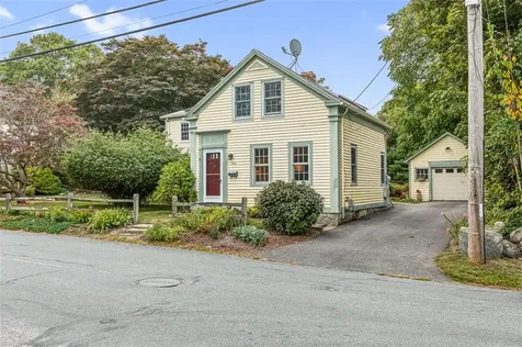 228 Rodman Street South Kingstown RI 02879
