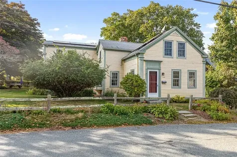 228 Rodman Street South Kingstown RI 02879