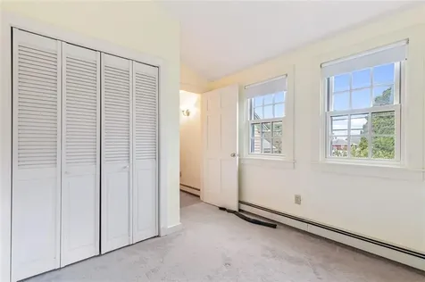 228 Rodman Street South Kingstown RI 02879