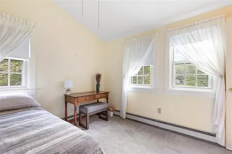 228 Rodman Street South Kingstown RI 02879