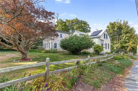 228 Rodman Street South Kingstown RI 02879
