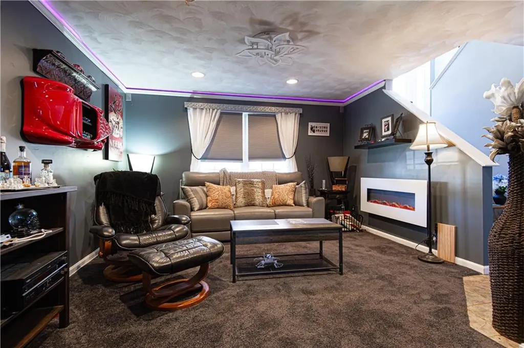 9 Timber Walk Drive West Warwick RI 02893