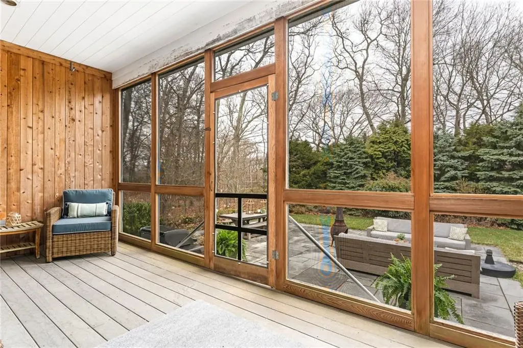 3 Jessica Lane Narragansett RI 02882