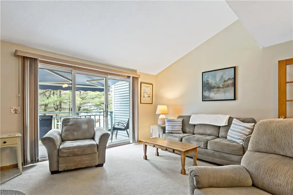 50 South Bay Drive Narragansett RI 02882